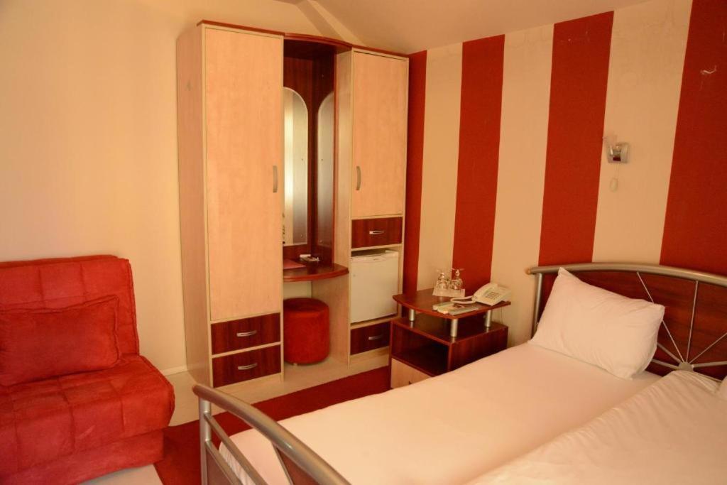 Hotel Zeneva Kragujevac Eksteriør billede