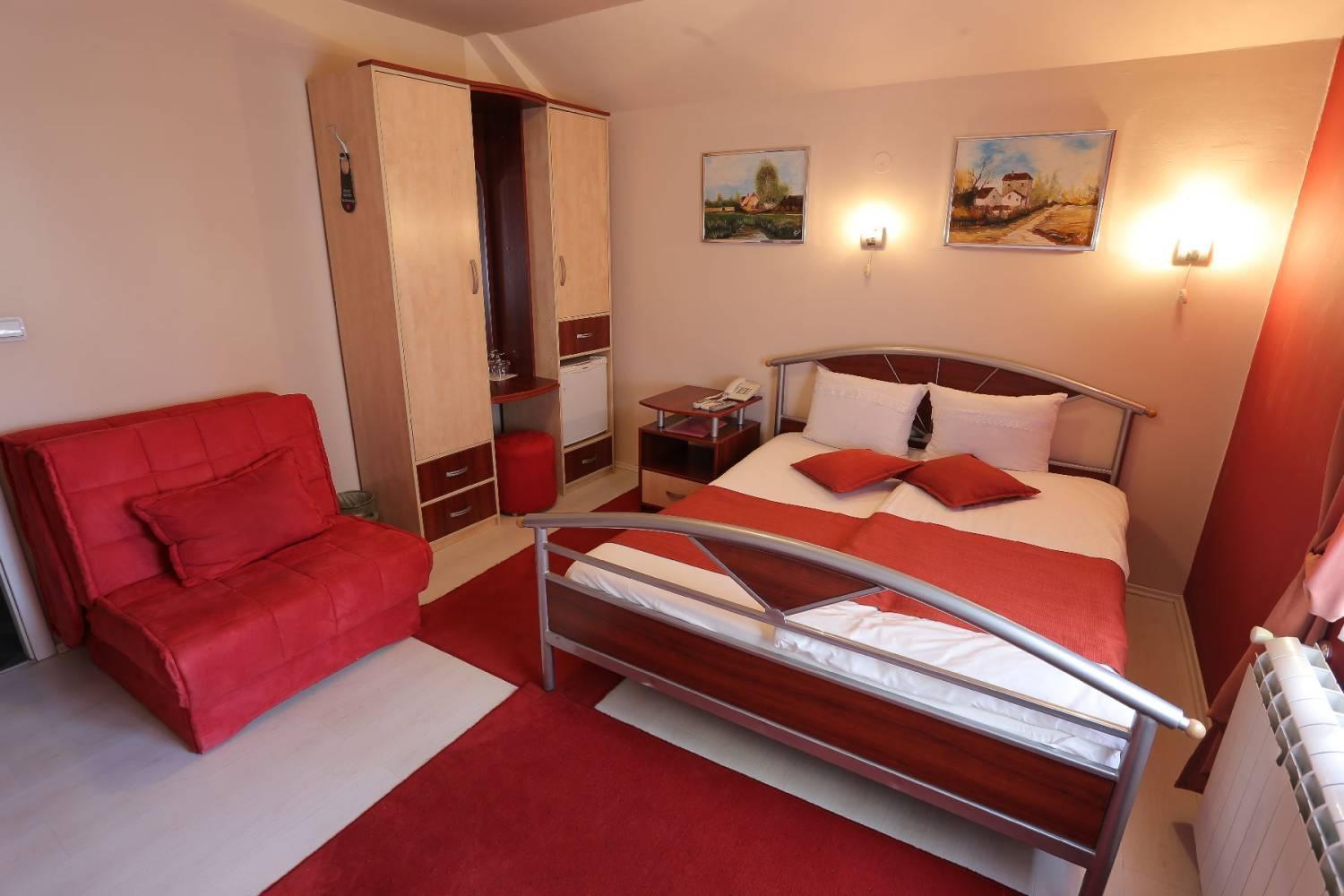 Hotel Zeneva Kragujevac Eksteriør billede