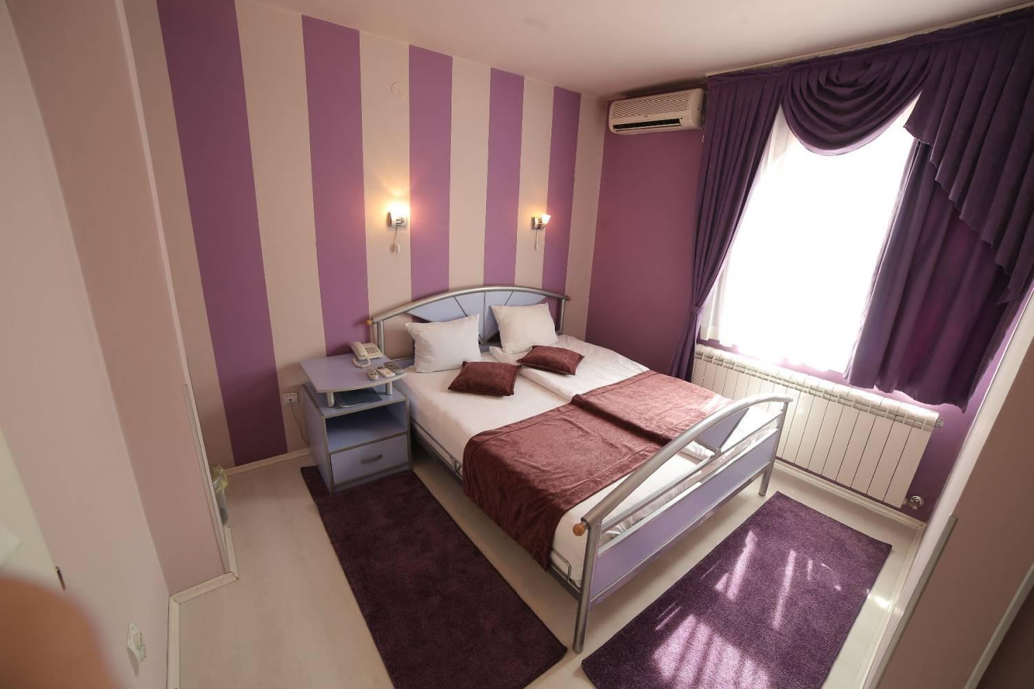 Hotel Zeneva Kragujevac Eksteriør billede
