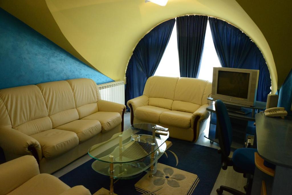 Hotel Zeneva Kragujevac Værelse billede